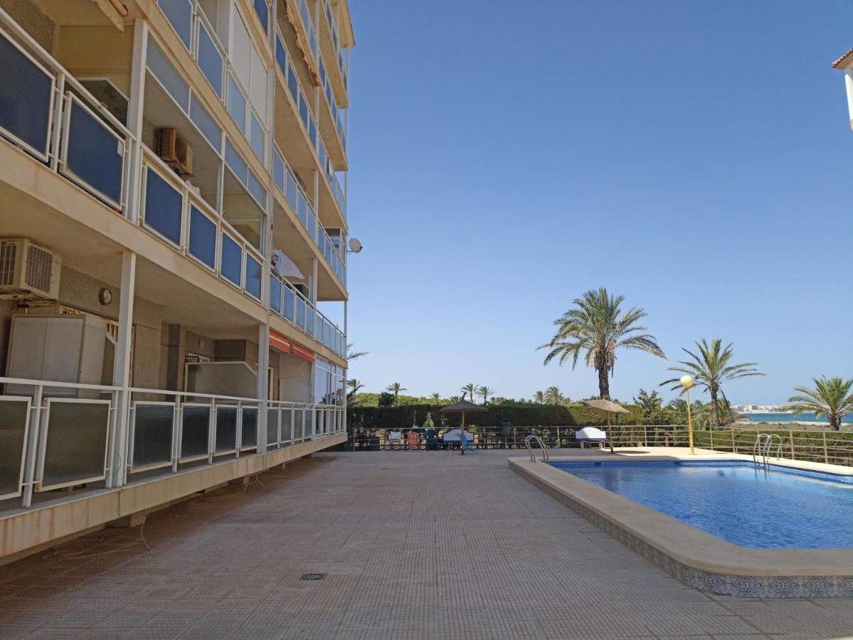 Apartamento Torrevieja junto cala ferris Exterior foto